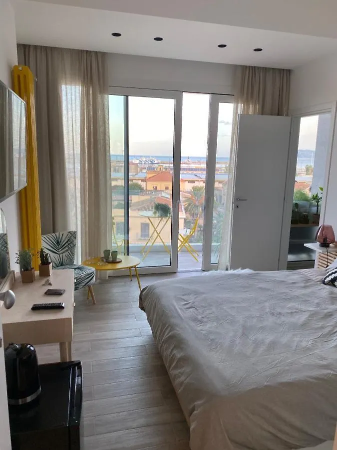 Seaview Apartments Παλέρμο